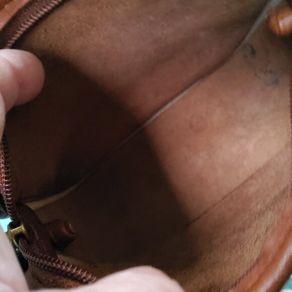 Vintage Coach Hadley Crossbody Handbag in British Tan 9935 - Picture 9 of 12